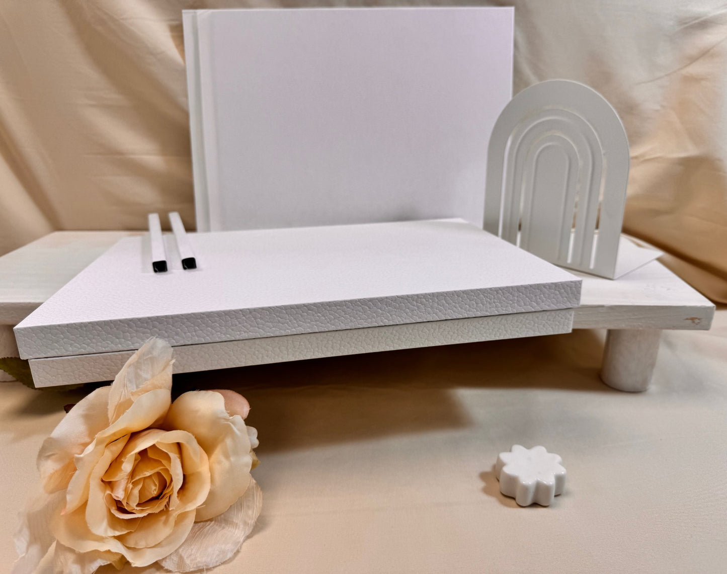 Antique Gift Set - Pair of Metalbind Covers & 7mm Channel plus Gift Box - Ice Age White - A4L. Per set.